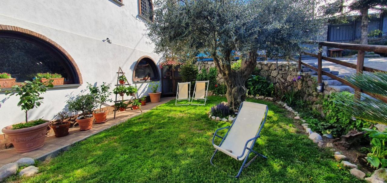 アジェーロラ La Cicogna Bed & Breakfast エクステリア 写真