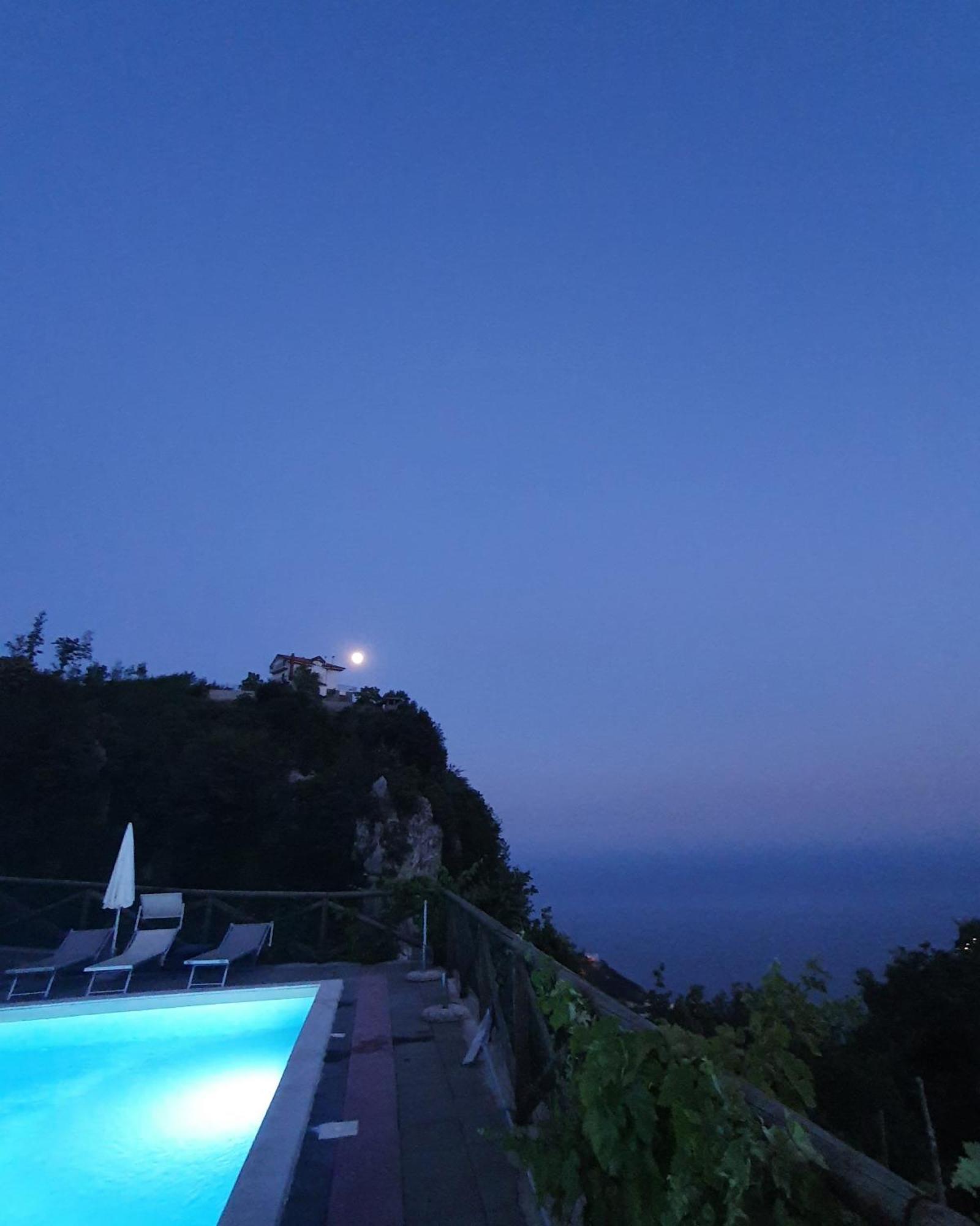 アジェーロラ La Cicogna Bed & Breakfast エクステリア 写真